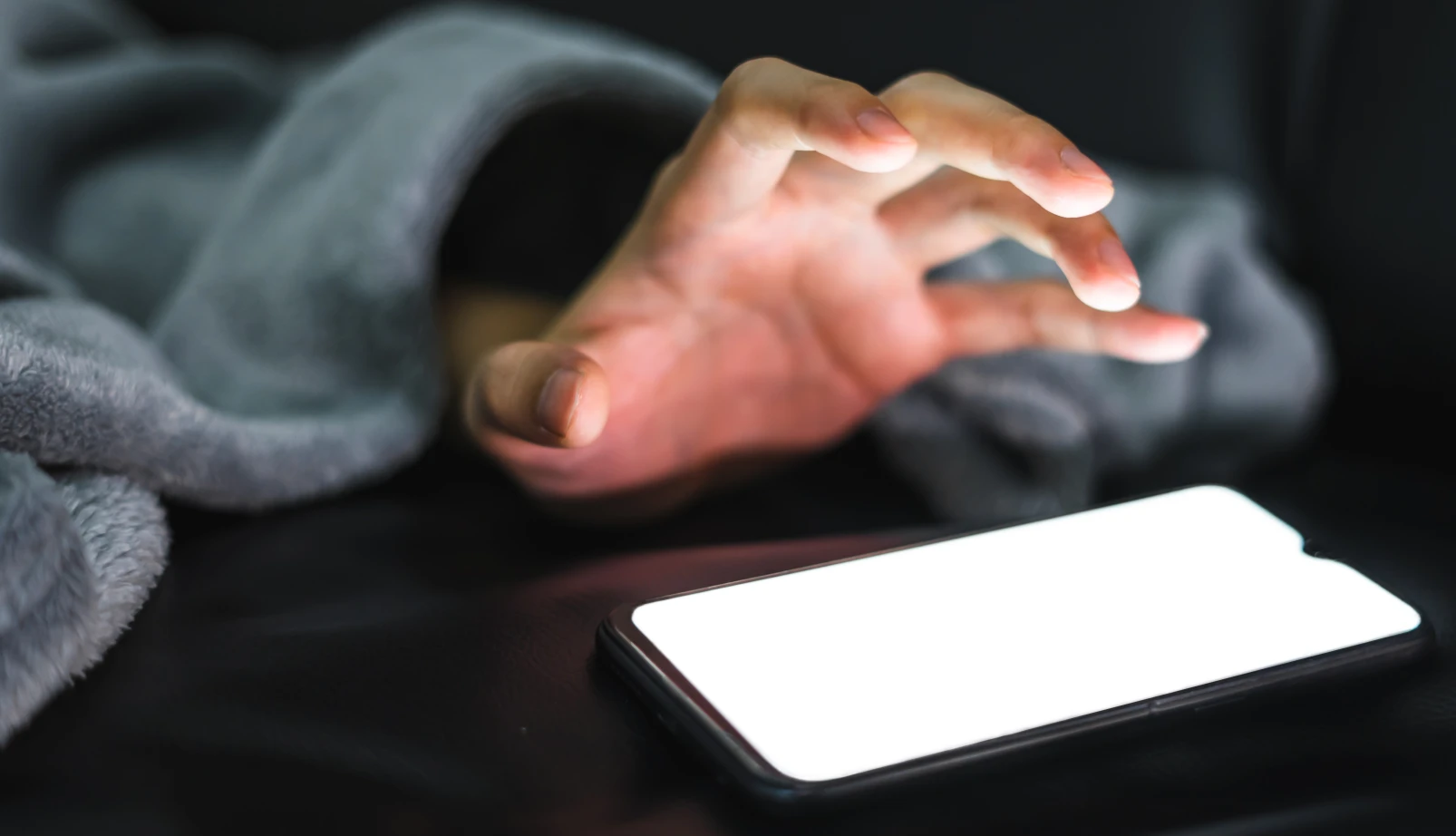 Menyeimbangkan Gadget dengan Olahraga dan Aktivitas Sehari-hari Menyeimbangkan Gadget dengan Olahraga dan Aktivitas Sehari-hari